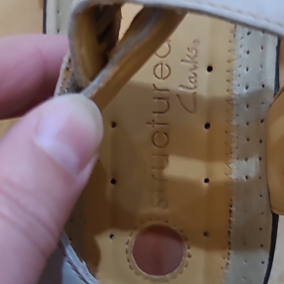 Unstructured Clarks beige women's sandals size 6.5 - Picture 6 of 6